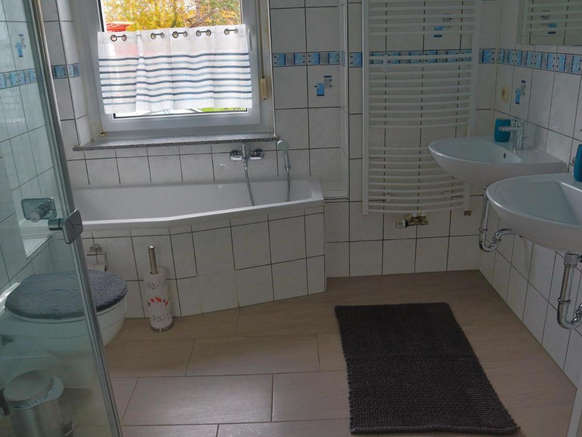 Ferienwohnung Familie Bulst Naumburg  Exteriör bild